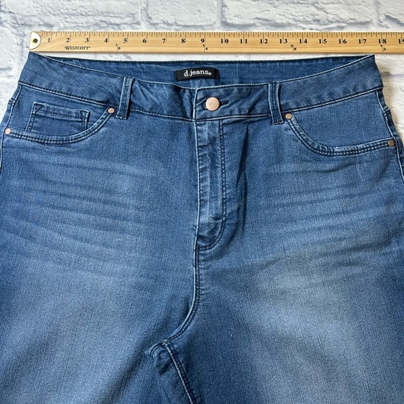D. Jeans Classic Blue Denim Jeans. Straight Leg. Size 14. #Jeanswithstretch - Picture 3 of 6